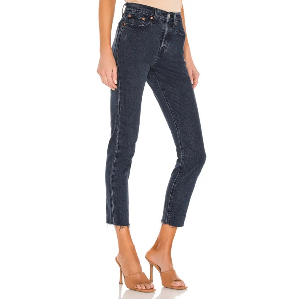 R19 Levi’s wedgie Icon fit high rise button fly jeans size 31 black & blue - Picture 2 of 13